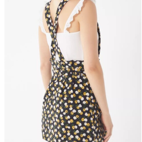 UO Ireley Corduroy Skirtall Overall - Size Small - Picture 11 of 11